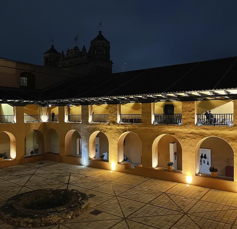 Centro de Textiles del Mundo Maya